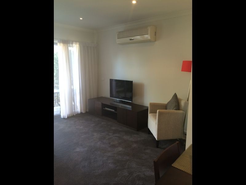 33/9 Greg Norman Drive, Point Cook VIC 3030