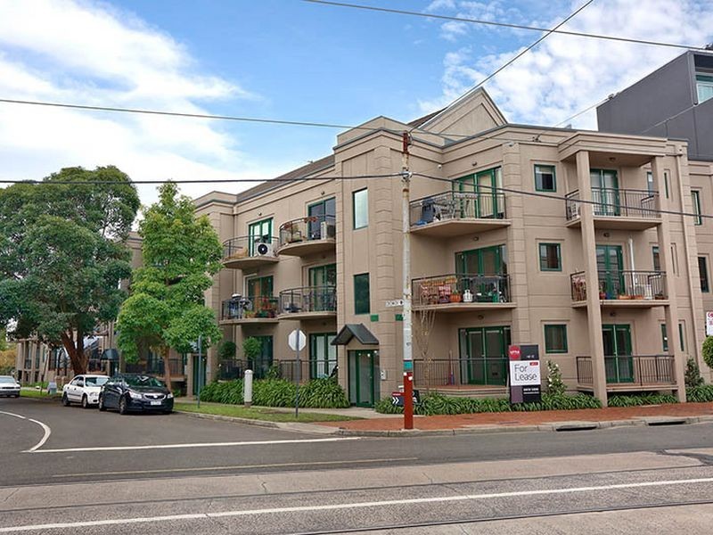 18/1495-14 Malvern Rd, Glen Iris VIC 3146