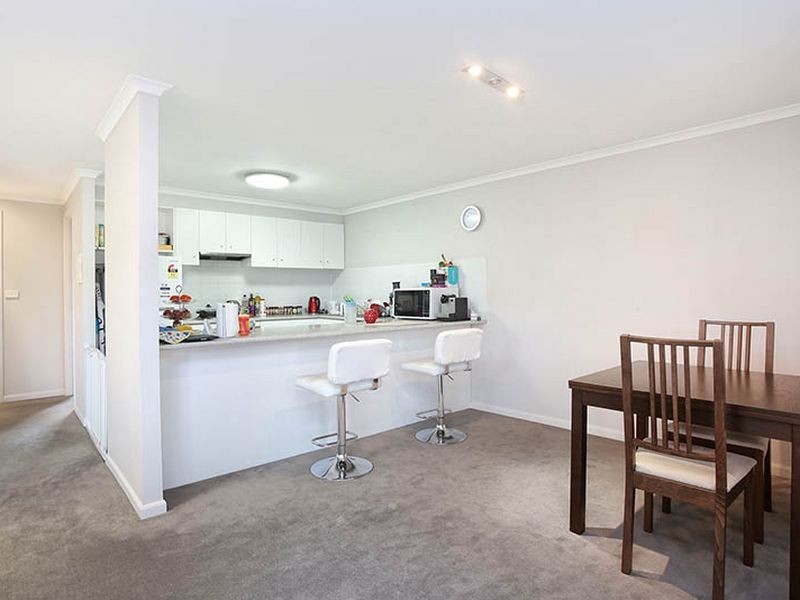 18/1495-14 Malvern Rd, Glen Iris VIC 3146