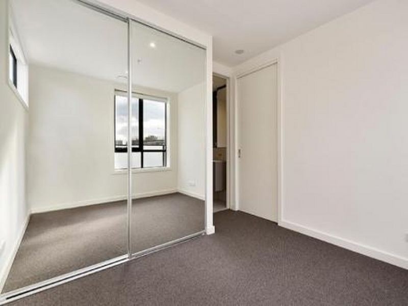 507/ 2A Henry Street, Windsor VIC 3181