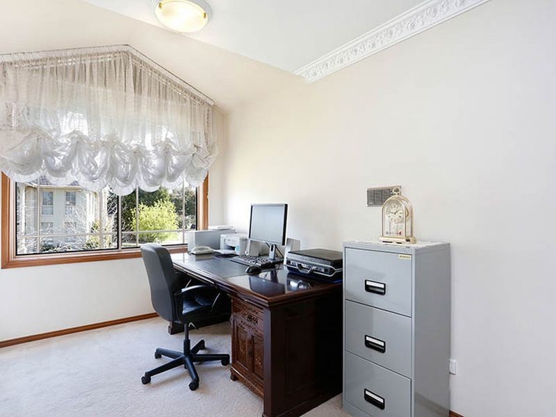 1 College Court, Glen Waverley VIC 3150