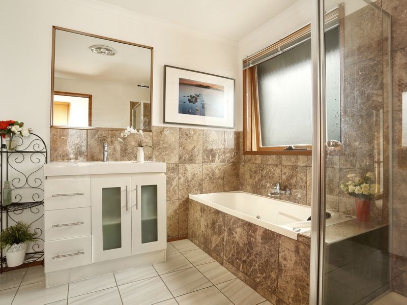 899 Ferntree Gully Road, Wheelers Hill VIC 3150