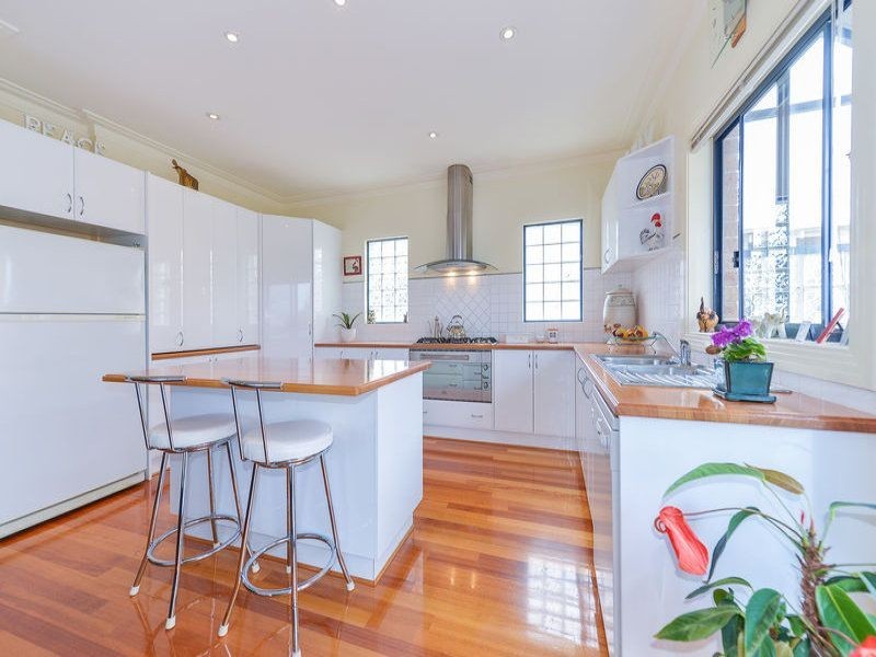 9a Bapaume Avenue, Edithvale VIC 3196