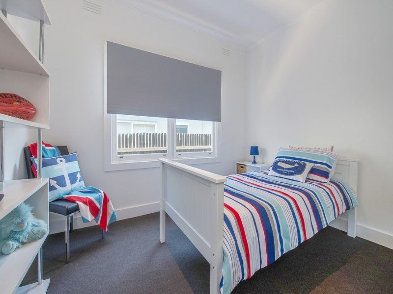 15 Elsie Grove, Edithvale VIC 3196