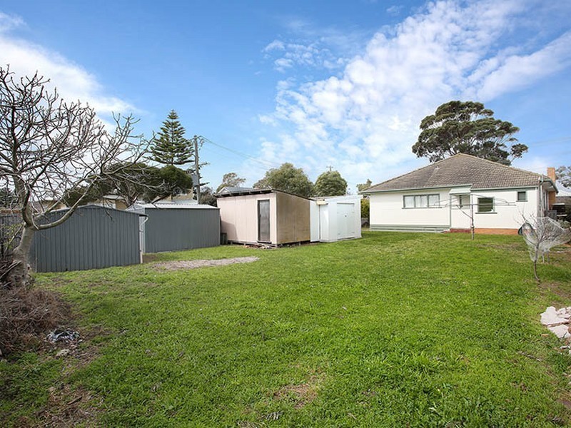 29 Nortcliffe Road, Edithvale VIC 3196