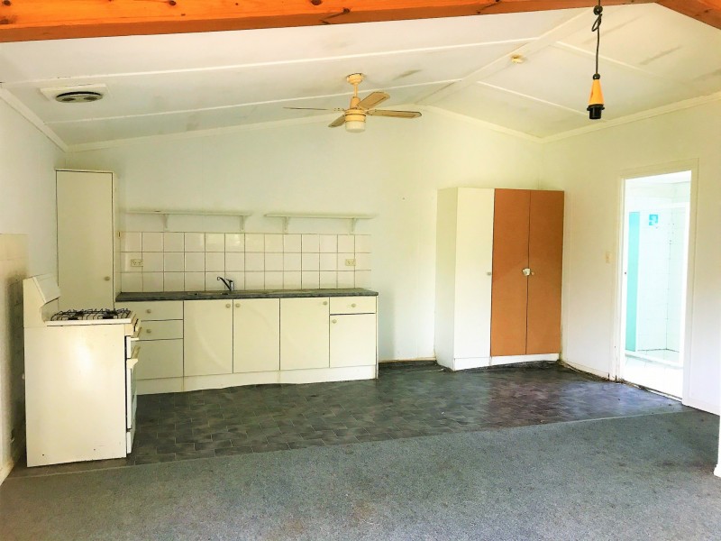 83 Rosslyn Avenue, Seaford VIC 3198