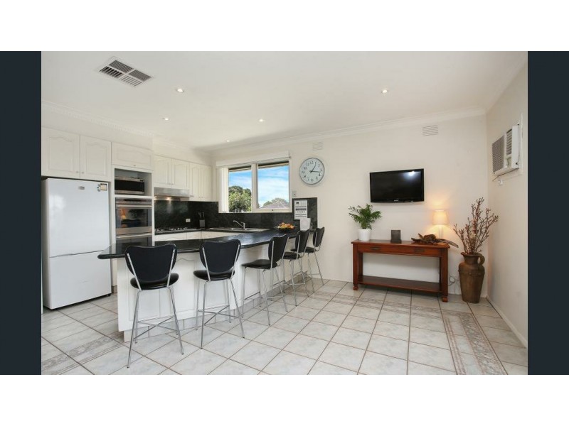 1 Beacon Street, Parkdale VIC 3195