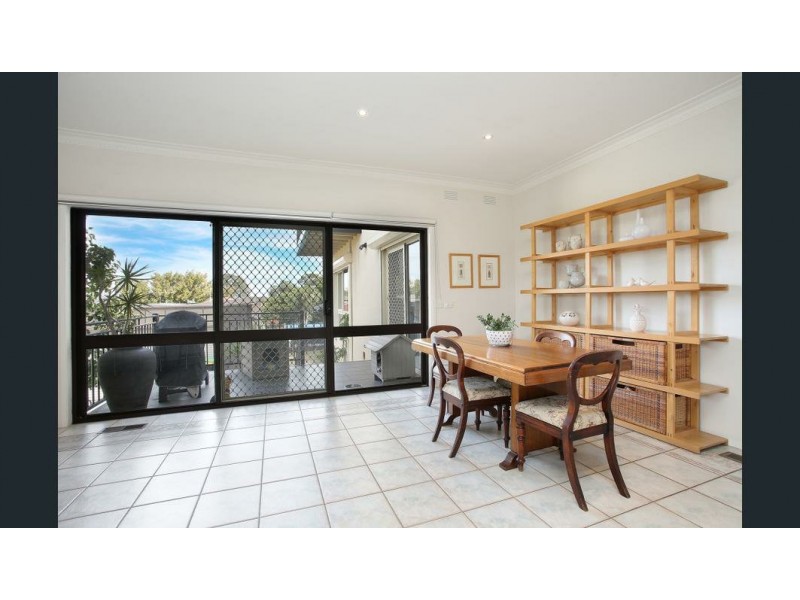 1 Beacon Street, Parkdale VIC 3195