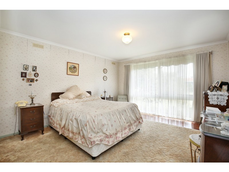 1 Kingston Court, Chelsea VIC 3196