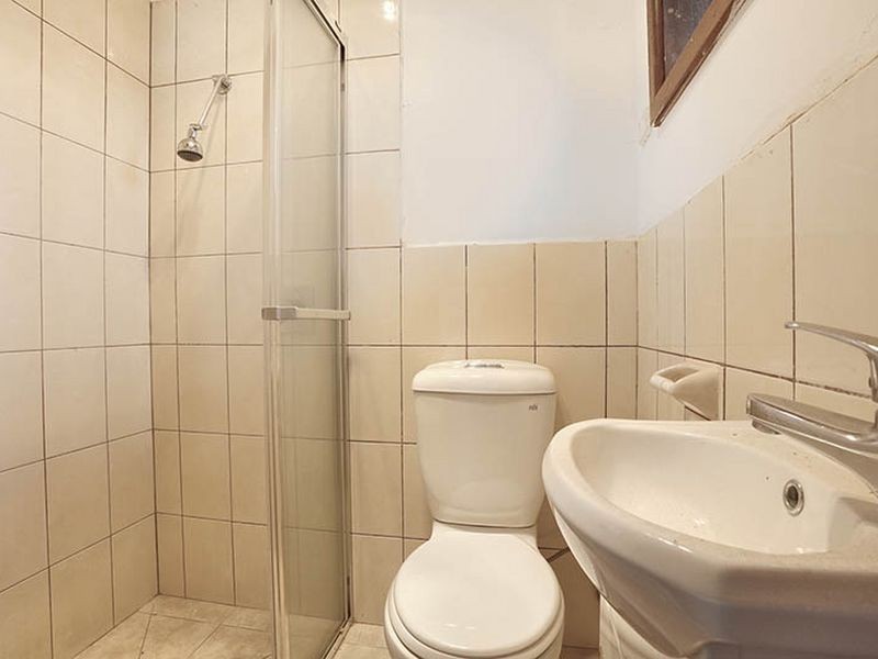 15b Ambrie Crescent, Noble Park VIC 3174