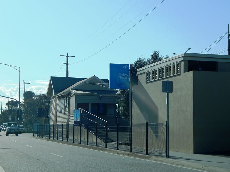 70 Glenola Road, Chelsea VIC 3196