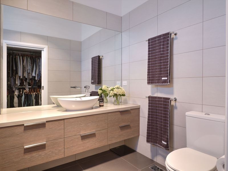 1 Broadway, Bonbeach VIC 3196