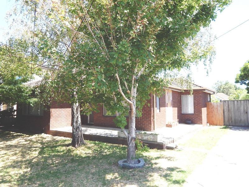 2 Randall Avenue, Edithvale VIC 3196