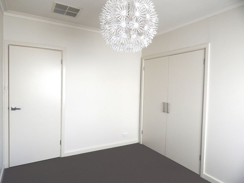 2 Randall Avenue, Edithvale VIC 3196