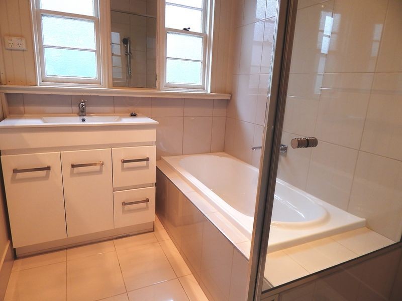 48 Bishop Street, Oakleigh VIC 3166