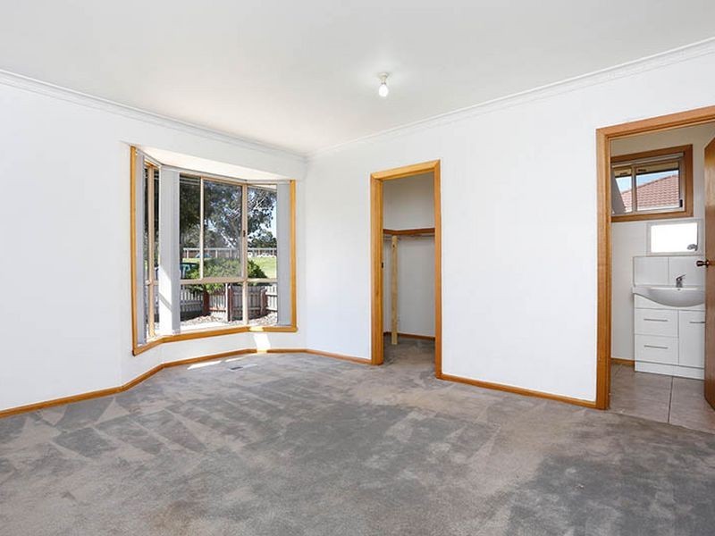 1/25 Racecourse Road, Noble Park VIC 3174