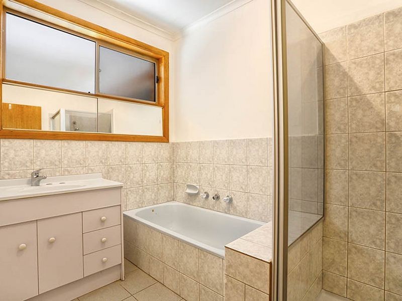 1/25 Racecourse Road, Noble Park VIC 3174