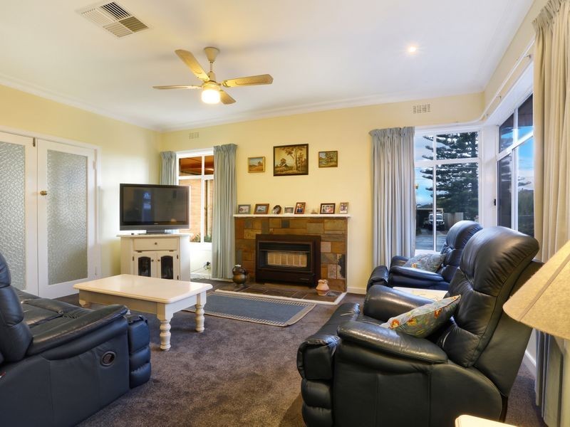 89 Bondi Road, Bonbeach VIC 3196