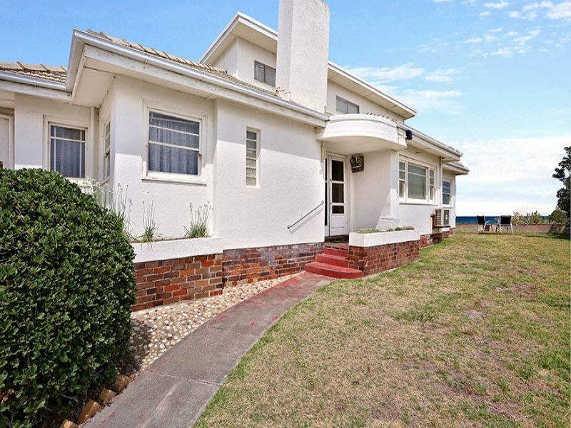 10 The Esplanade, Edithvale VIC 3196