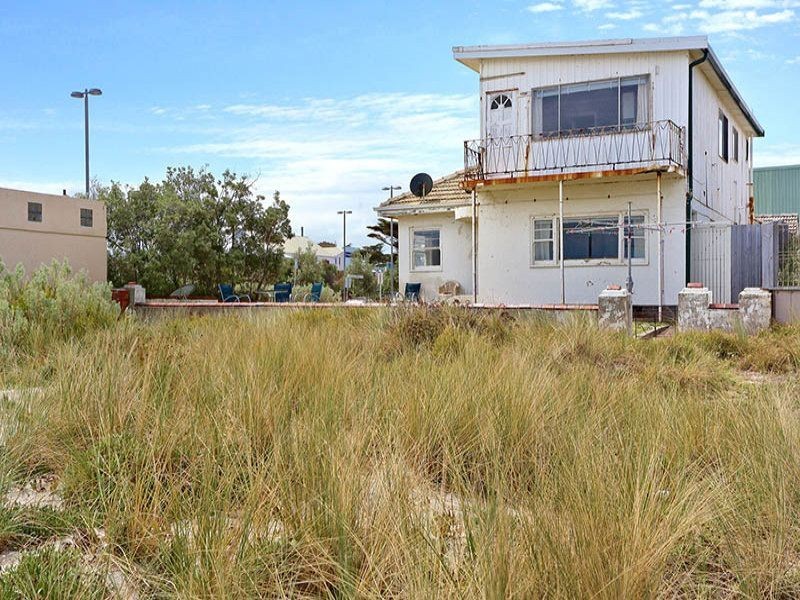 10 The Esplanade, Edithvale VIC 3196