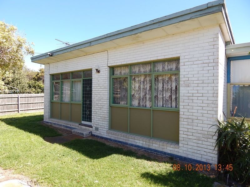 5/8 Embankment Grove, Chelsea VIC 3196