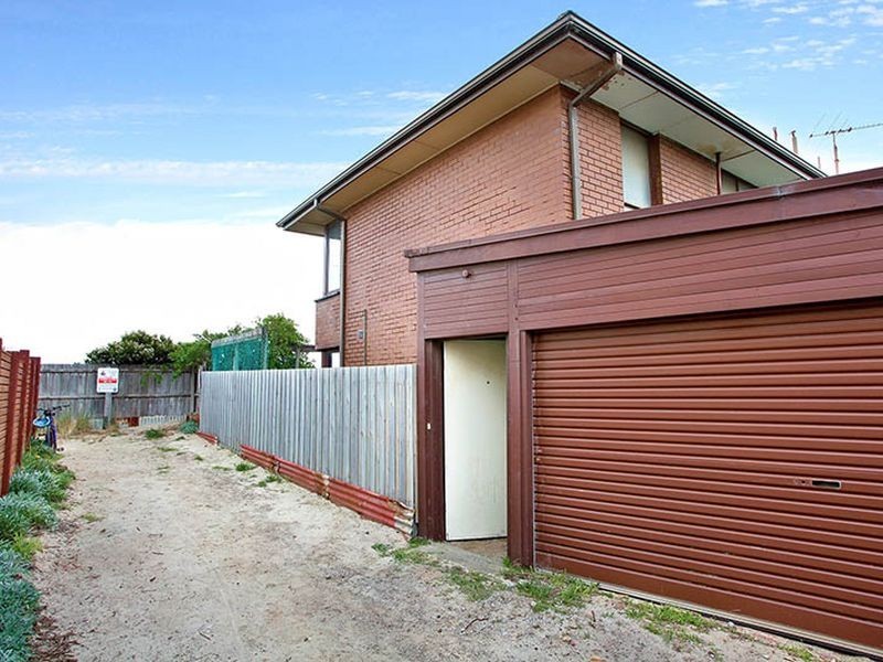 9/10 Turakina Avenue, Edithvale VIC 3196