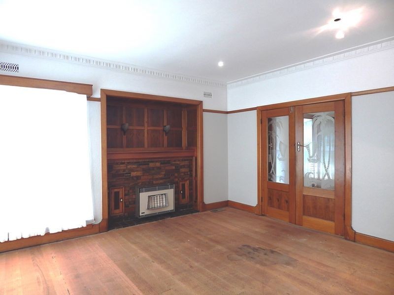 1 Oswald Thomas Avenue, Hampton East VIC 3188