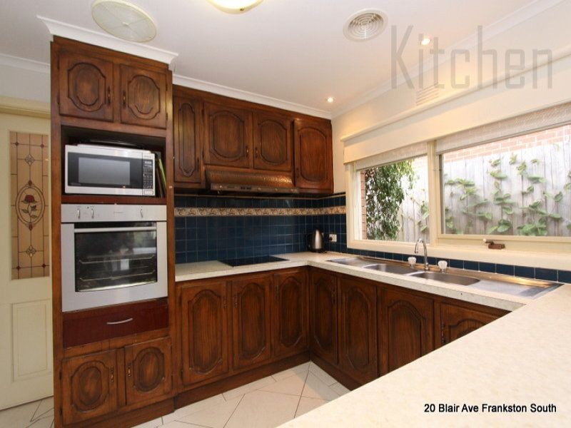 20 Blair Avenue, Frankston South VIC 3199