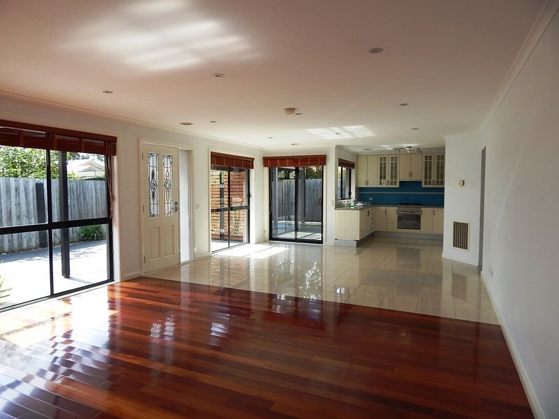 2/64 Elsie Grove, Chelsea VIC 3196