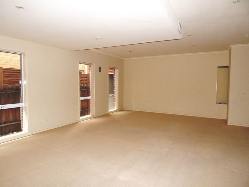 9 Starboard Lane, Patterson Lakes VIC 3197