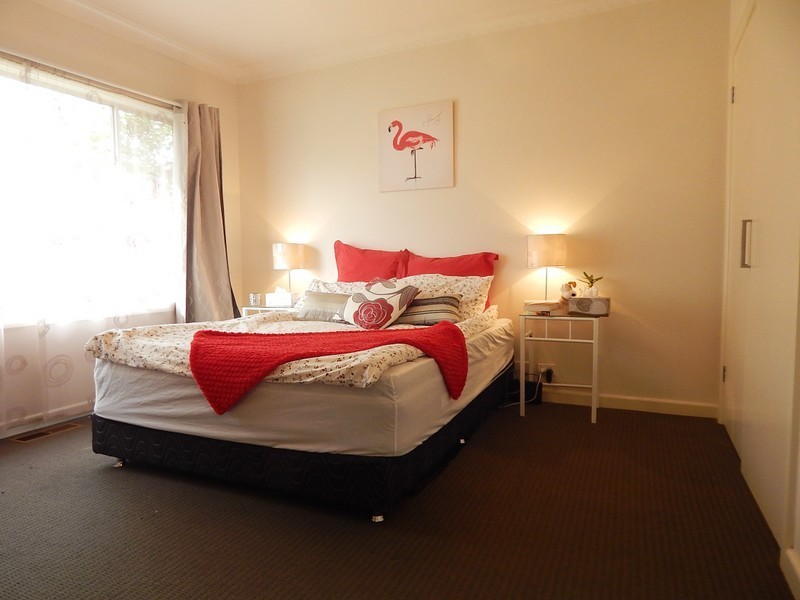 2 Randall Avenue, Edithvale VIC 3196