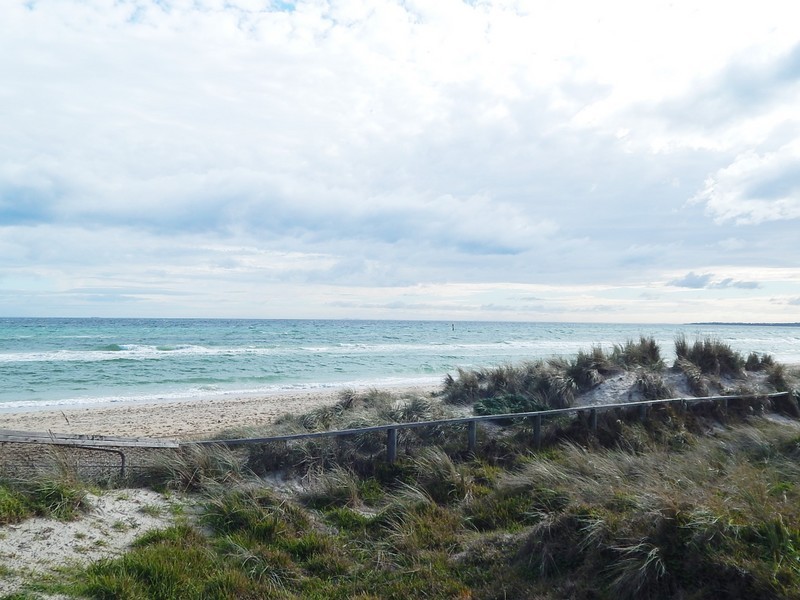 2 Randall Avenue, Edithvale VIC 3196