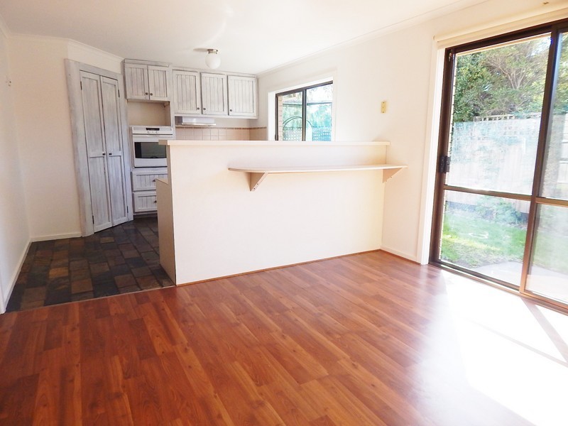 Unit 2/25 Lochiel Avenue, Edithvale VIC 3196