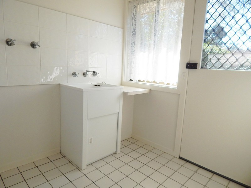 Unit 2/25 Lochiel Avenue, Edithvale VIC 3196