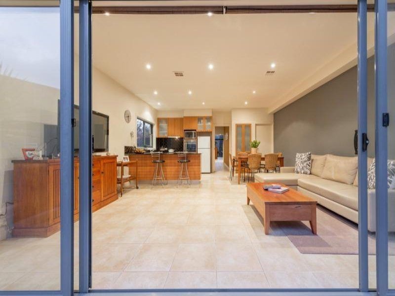 3b Turakina Avenue, Edithvale VIC 3196