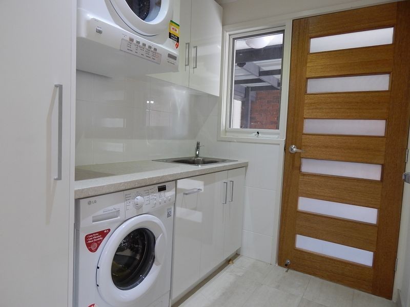 39 Village Crescent, Chelsea VIC 3196