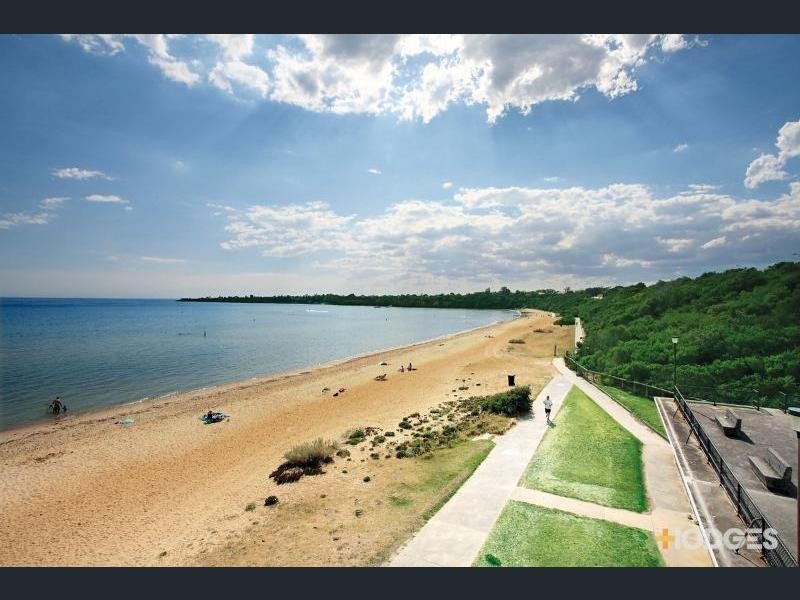 13/1a Spray Street, Parkdale VIC 3195