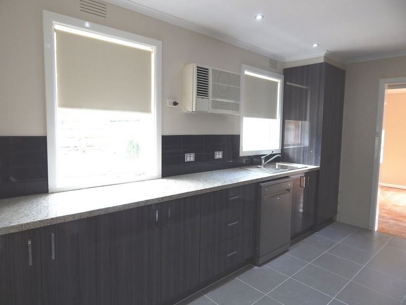 218 Wells Road, Chelsea Heights VIC 3196