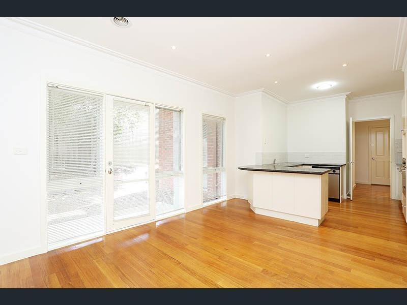 3/938 High Street Road, Glen Waverley VIC 3150