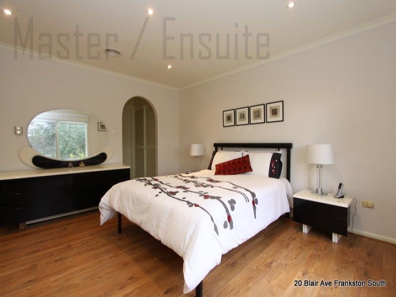 20 Blair Avenue, Frankston South VIC 3199