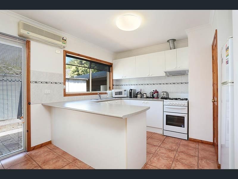 4a Cross Road, Chelsea VIC 3196