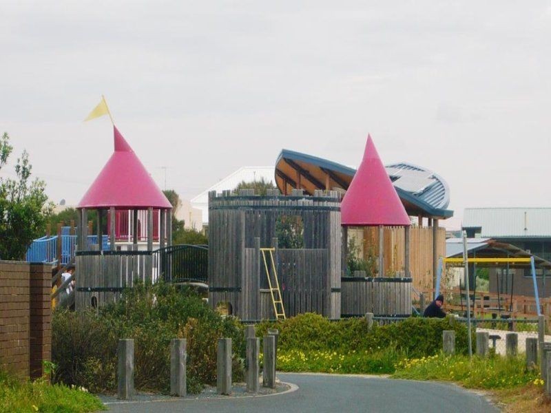 11/18 Avondale Avenue, Chelsea VIC 3196