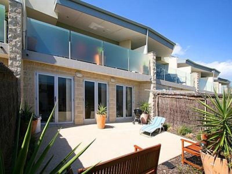 13/2-6 Groves Street, Aspendale VIC 3195