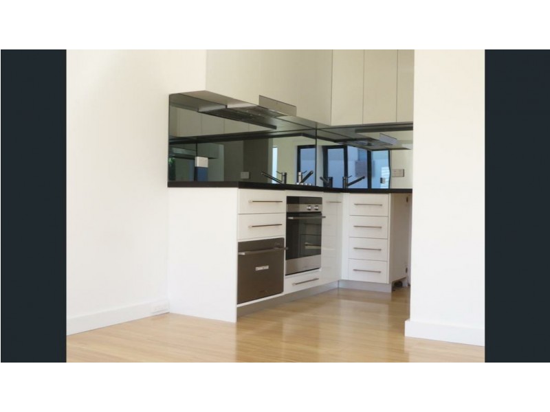 14/1a Spray Street, Parkdale VIC 3195