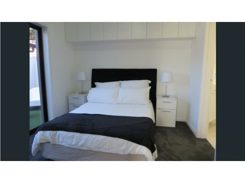 14/1a Spray Street, Parkdale VIC 3195