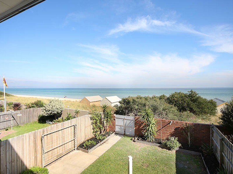 3/16 Turakina Avenue, Edithvale VIC 3196