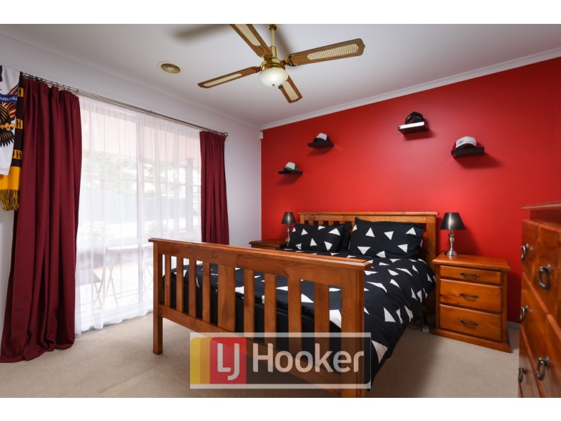 23 Palm Way, Narre Warren South VIC 3805