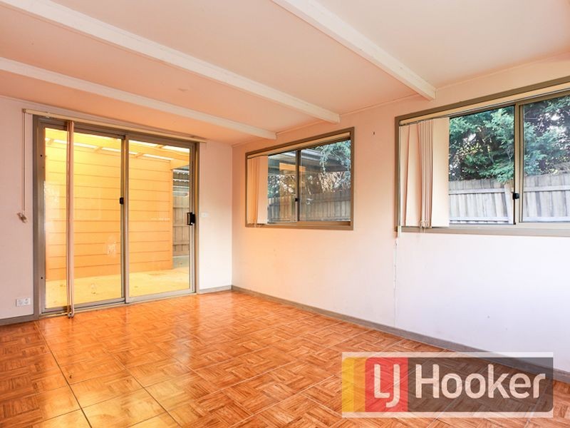 2 Cottswold Avenue, Narre Warren VIC 3805