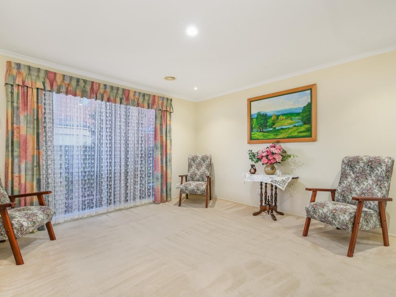 44 Lighthorse Crescent, Narre Warren South VIC 3805