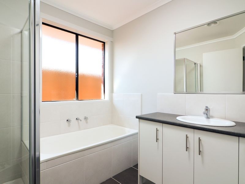 Lot 166 Goshawk Drive, Pakenham VIC 3810